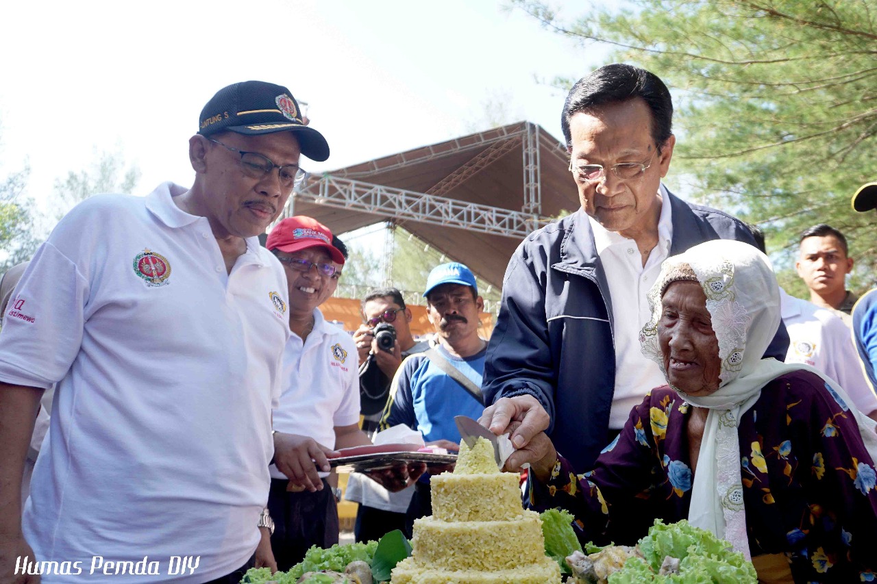  Gubernur DIY Semangati Warga Lansia dalam Peringatan Hari Lanjut Usia Nasional Tingkat DIY